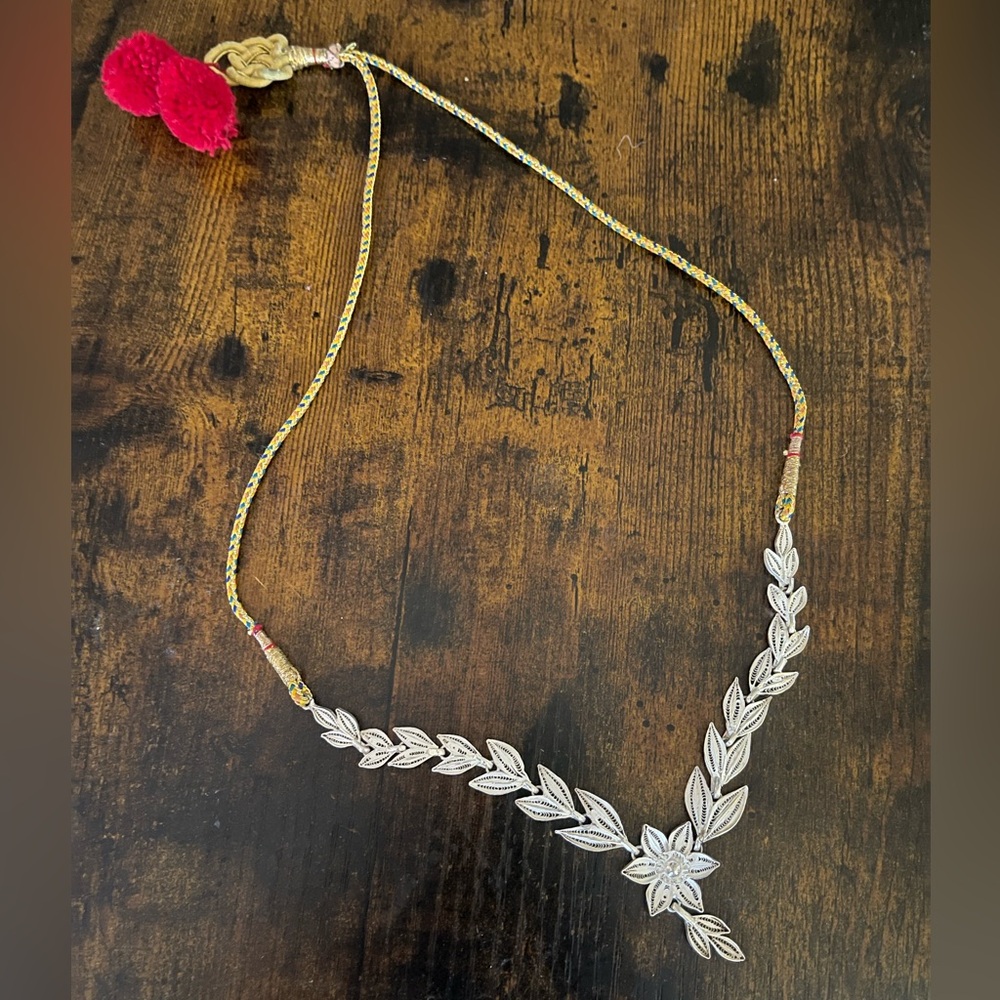 Vintage Silver Filigree Necklace